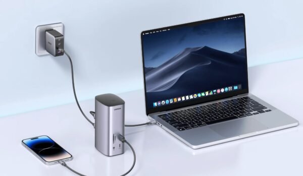UGREEN 90325 12IN1 USB-C TRIPLE DISPLAY DOCKING STATION PRO