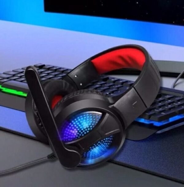 MISDE GAMING STERIO HEADSET  RGB LIGHT AND WITH MIC Model no A69