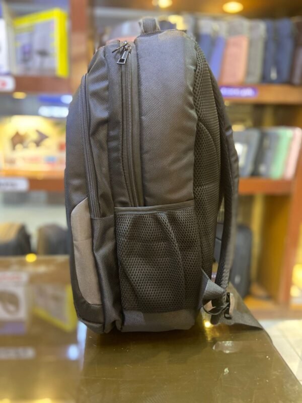 Hp High Quality  Backpack with Rain Cover 16 Inch  Model No VT-001
