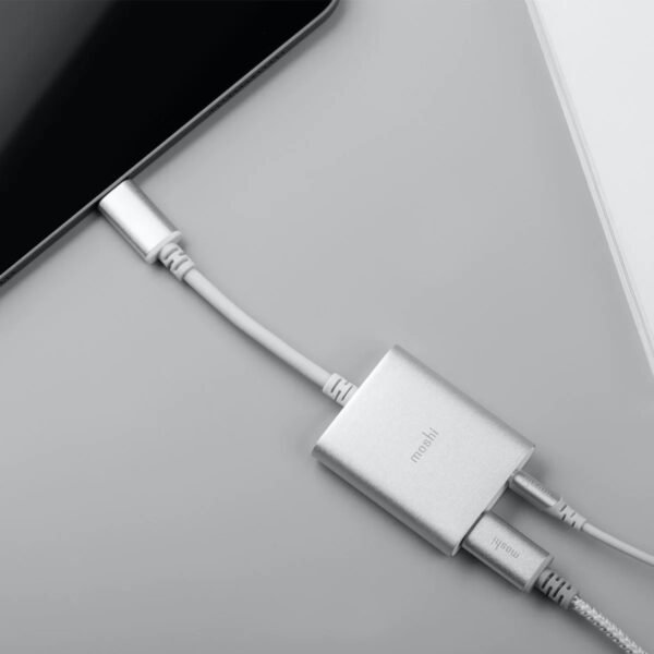 Moshi USB-C Digital Audio Adapter with Charging 99MO084249